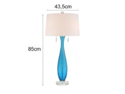 QUOIZEL Große Tischleuchte SIGNATURE Mit Blauem Glasfuß Und Stoffschirm In Weiß, H 85cm -Licht Welt Geschaft grosse tischleuchte signature mit blauem glasfuss 1 3