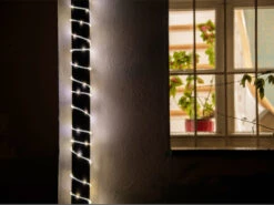 Konstsmide LED Mini Lichterschlauch, Lichtsensor & 6/9h Timer, Batteriebetrieb, IP44, 10m 10 Konstsmide LED Mini Lichterschlauch, Lichtsensor & 6/9h Timer, Batteriebetrieb, IP44, 10m -Licht Welt Geschaft led mini lichterschlauch lichtsensor 6 9h timer ba 10