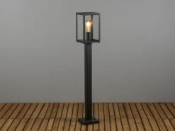 Konstsmide LED Wegeleuchte In Laternenoptik, Stahl Schwarz Höhe 100cm -Licht Welt Geschaft led wegeleuchte in laternenoptik stahl schwarz hoe 3