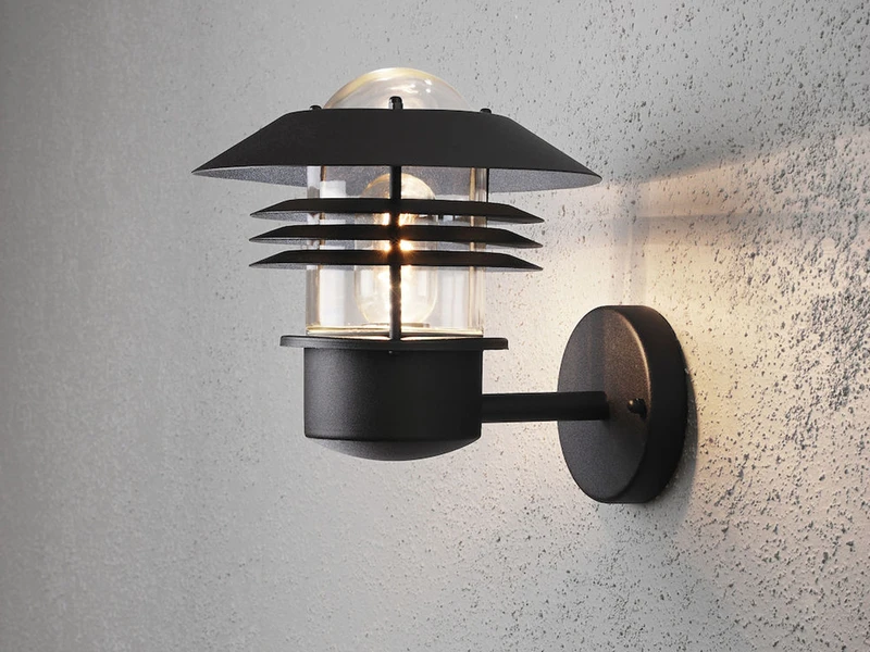 Konstsmide Moderne LED Außen Wandlaterne Stehend, Aluminium Schwarz, Höhe 23cm 1 Konstsmide Moderne LED Außen Wandlaterne Stehend, Aluminium Schwarz, Höhe 23cm