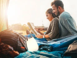 FHL Easy Outdoor Solar Tischleuchte RUBY 30cm Mit Fernbedienung & RGB LED 11 FHL Easy Outdoor Solar Tischleuchte RUBY 30cm Mit Fernbedienung & RGB LED -Licht Welt Geschaft outdoor solar tischleuchte ruby 30cm mit fernbedie 4