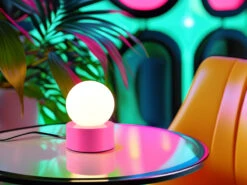 Reality Leuchten Retro Tischleuchte COUNTESS On-off Touch, Glaskugel Weiß, Pink Ø12cm