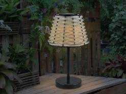 Reality Leuchten Solar LED Tischleuchte ROCA Schwarz Mit Lampenschirm In Rattanoptik, Höhe 32cm