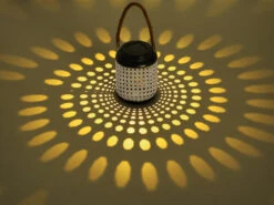 MeineWunschleuchte Solarlaternen 2er SET Metall Rattanoptik, Hängend Oder Stehend, Höhe 30cm -Licht Welt Geschaft solarlaternen 2er set metall rattanoptik haengend 1 3