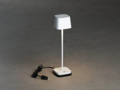 Konstsmide Wiederaufladbare LED Outdoor Tischleuchte CAPRI Dimmbar In Weiß, Höhe 25cm -Licht Welt Geschaft wiederaufladbare led outdoor tischleuchte capri di 15